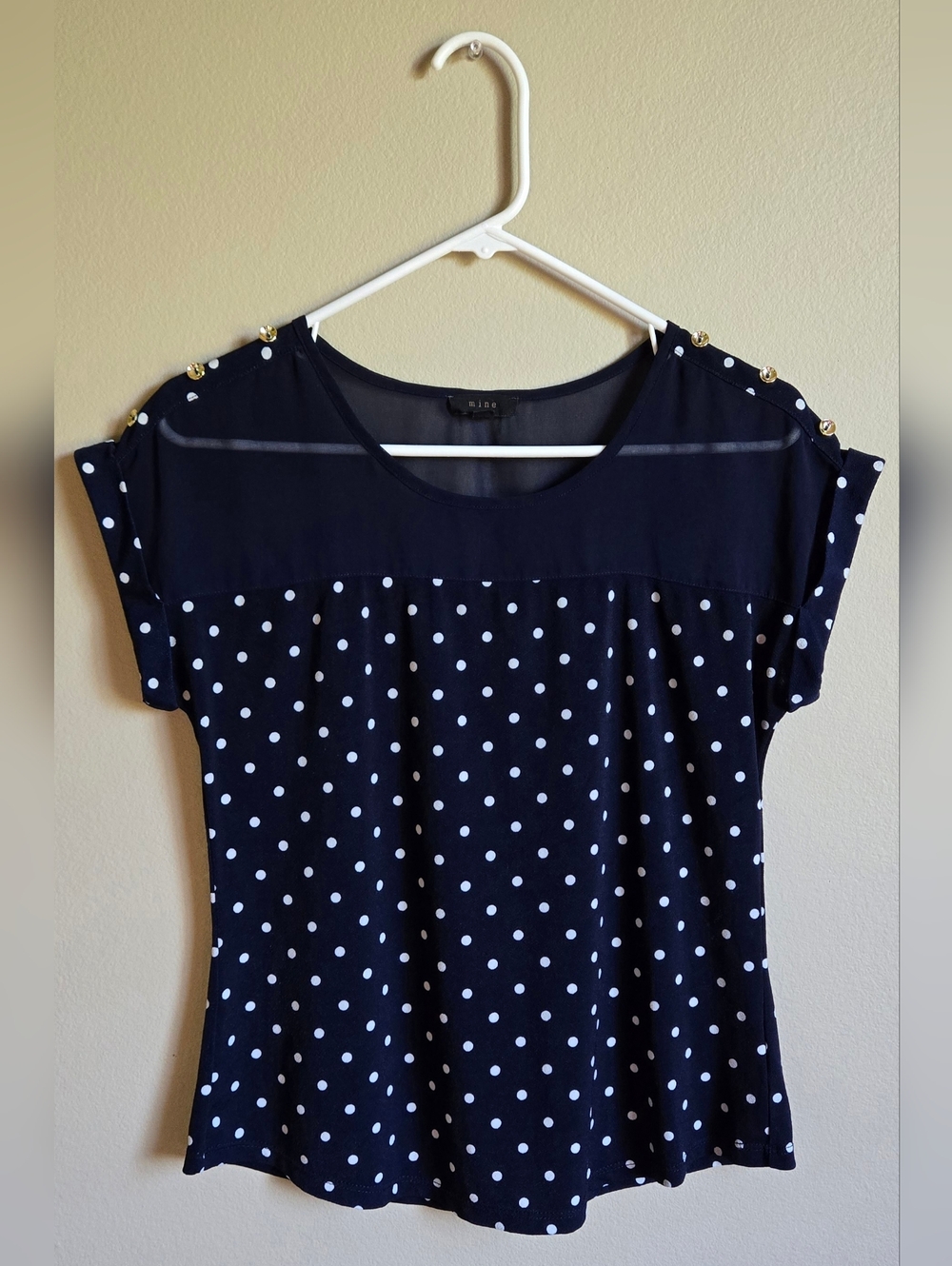 Mine Navy Polka Dot Blouse Gold Button Shoulder Short Sleeve Top Size Medium